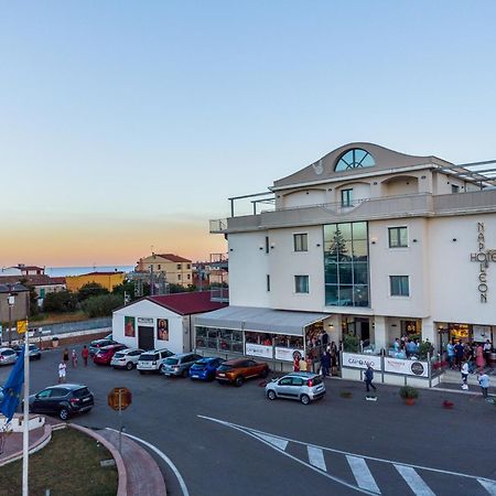 Hotel Napoleon Torre Melissa Ngoại thất bức ảnh