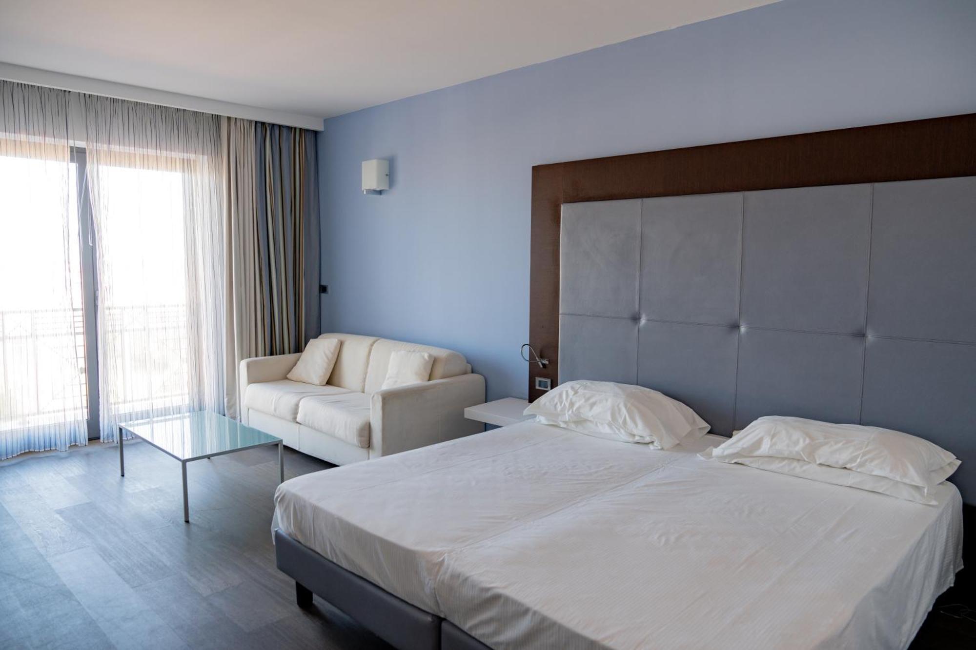 Hotel Napoleon Torre Melissa Ngoại thất bức ảnh