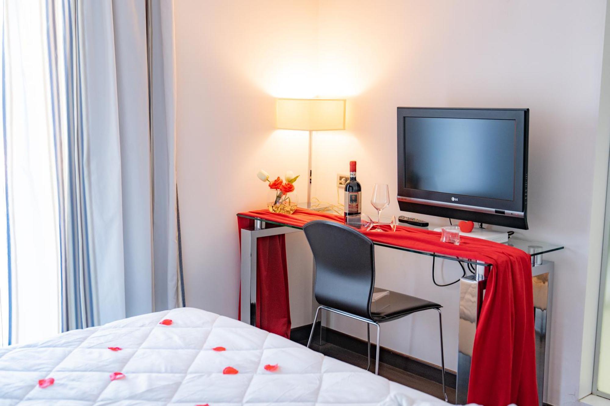Hotel Napoleon Torre Melissa Ngoại thất bức ảnh