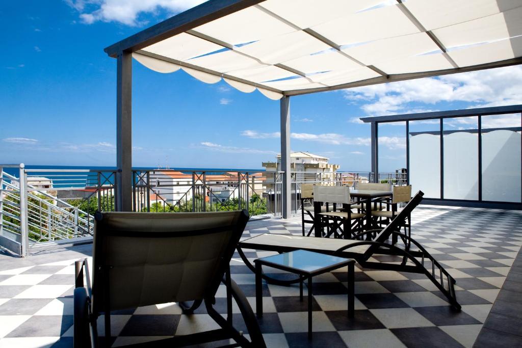 Hotel Napoleon Torre Melissa Phòng bức ảnh