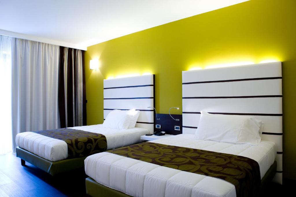 Hotel Napoleon Torre Melissa Phòng bức ảnh